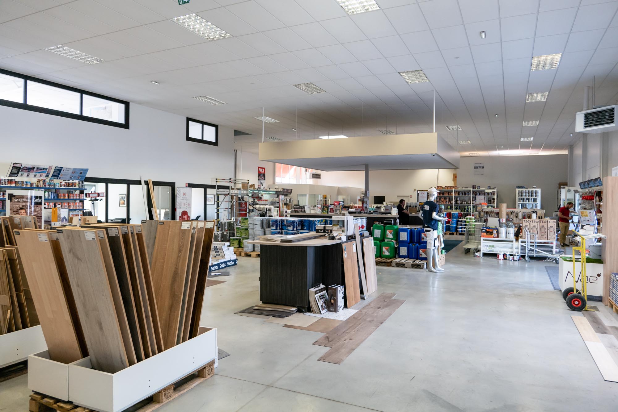 Servi Couleurs grossiste peinture revêtements de sol